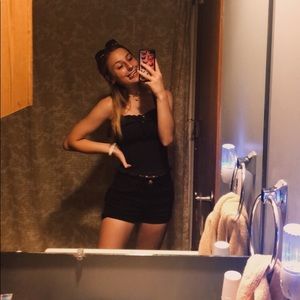 Meet your Posher, Keely